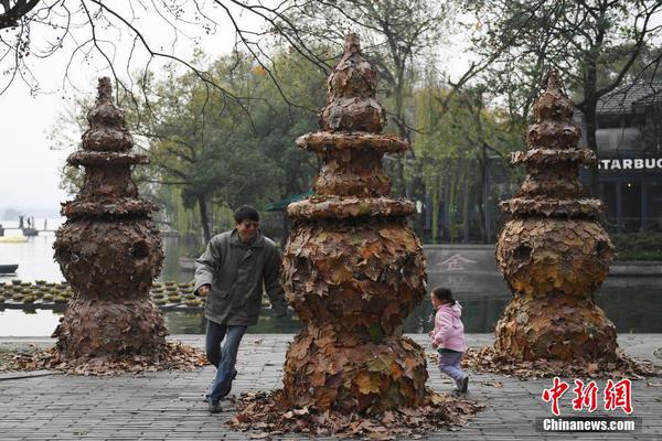 肉马尔？内马尔“躺冠”后感谢队友，身材略显壮硕